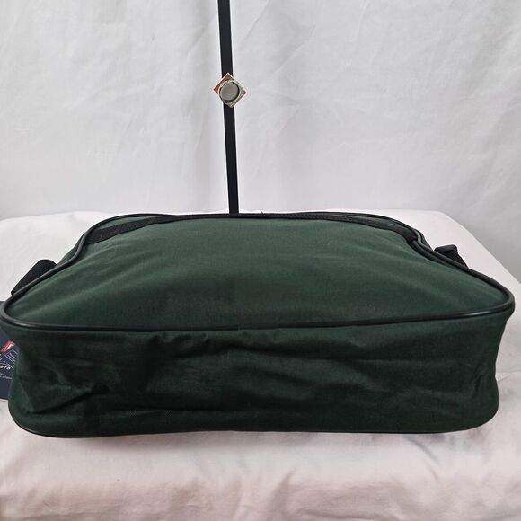 Chaps Laptop Bag Sedona Collection Green Black 15.5" x 11" x 3" - Picture 11 of 16